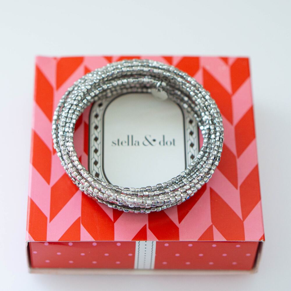 Stella & Dot Bardot Spiral Bangle Bracelet Silver - Picture 2 of 5